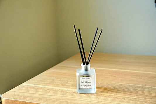 Salt & Citrus - Orange, Sea Salt, Cedar - Reed Diffuser 4 oz