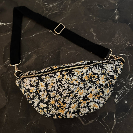 Vintage Floral Sling Bag – Adjustable Crossbody with Wide Strap for All-Day Comfort: Midnight Daisy
