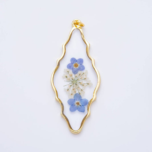 18K Gold Filled 54mm Resin Wavy Diamond-cut Blue Flowers Charm | AH849