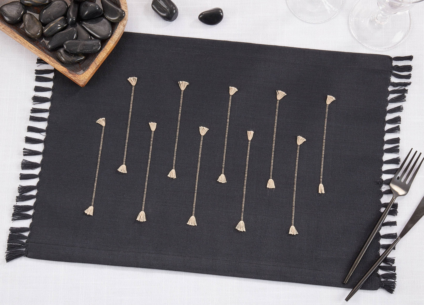Fringe Line Placemat: Natural / 13"x19"