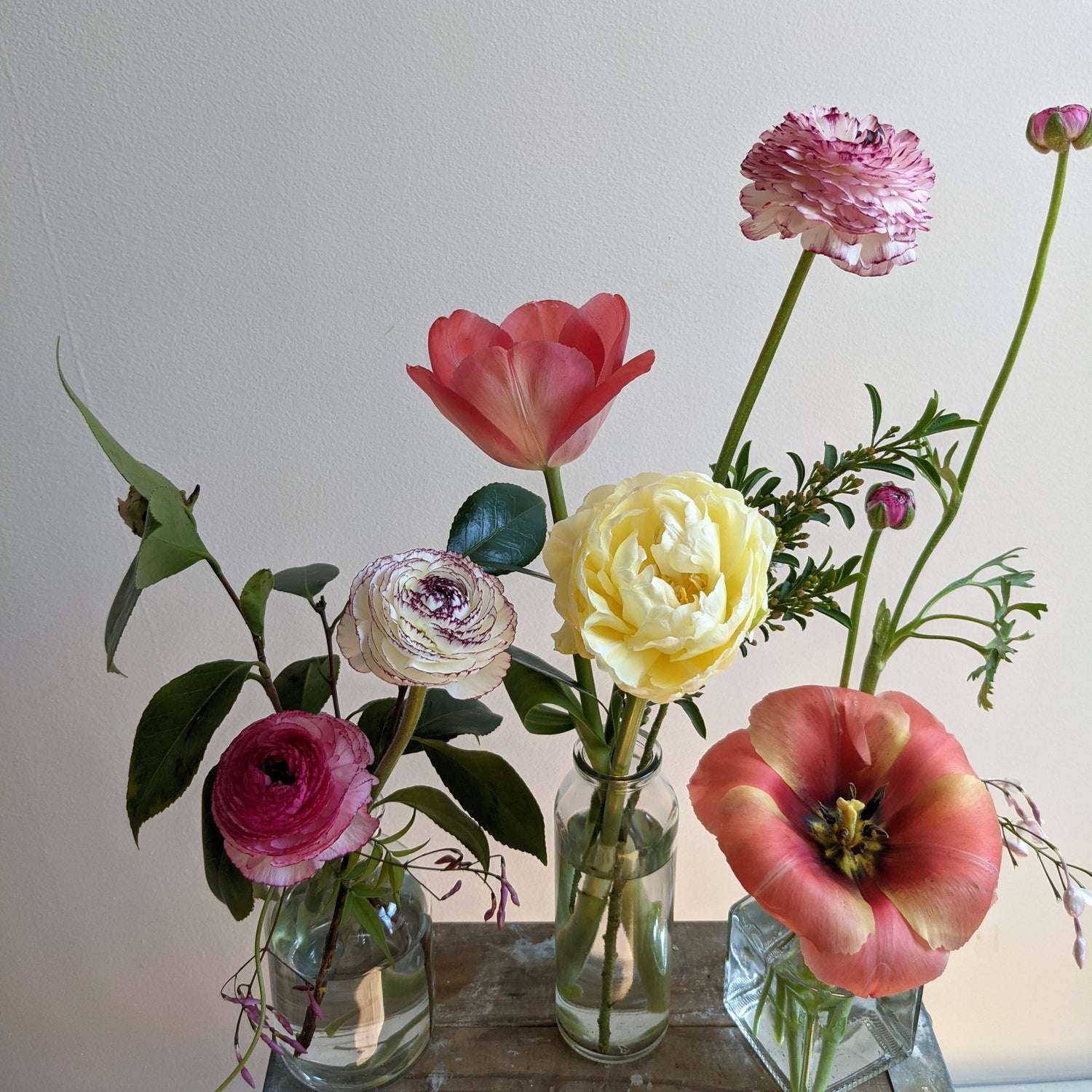 Bud Vase Decor - Wild Flower Shop