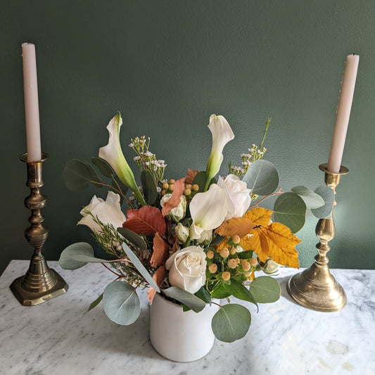 Seasonal White Centerpiece (all sizes)