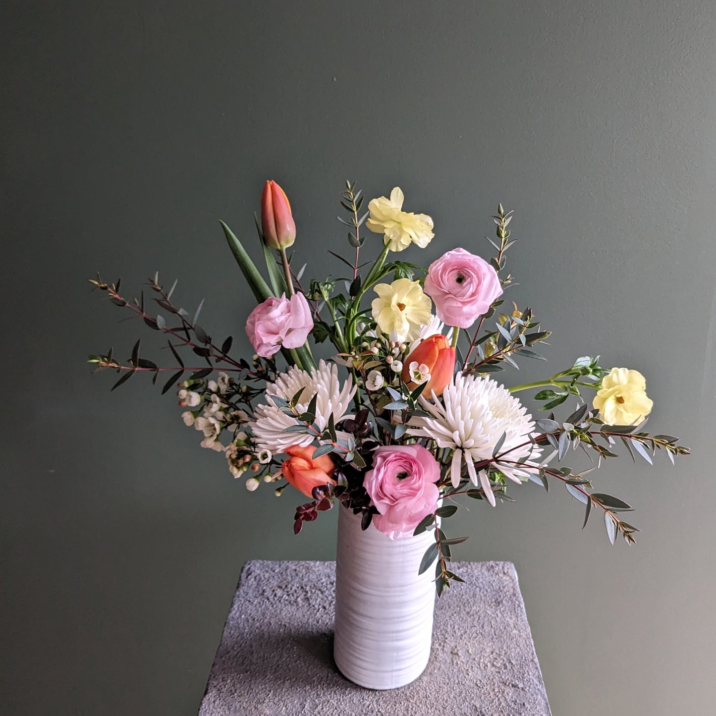 Small Vase Arrangement