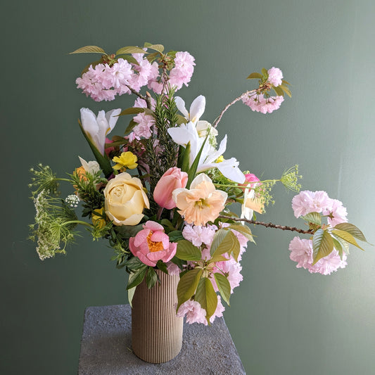Celebration (Medium) Seasonal Flower Subscription